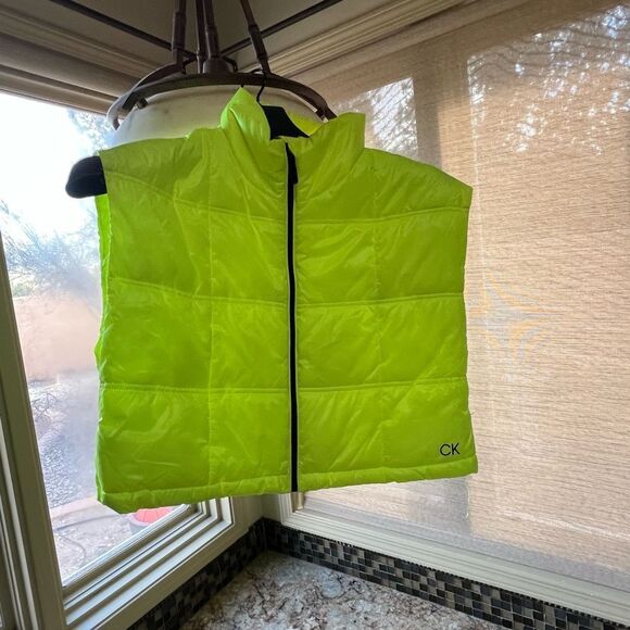 Calvin Klein Neon Yellow Puffer Vest - Picture 2 of 9